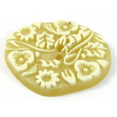 1 Acrylic Flower/Leaf Detail Button - Buttermilk Colour