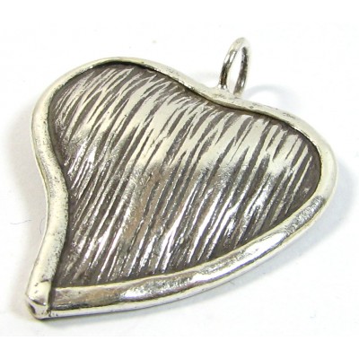 1 Karen Hill Tribe Silver Heart Pendant