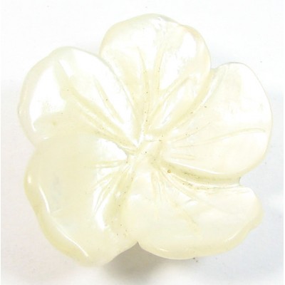 1 Mother of Pearl Flower Pendant