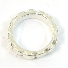 1 Patterned Sterling Silver Ring